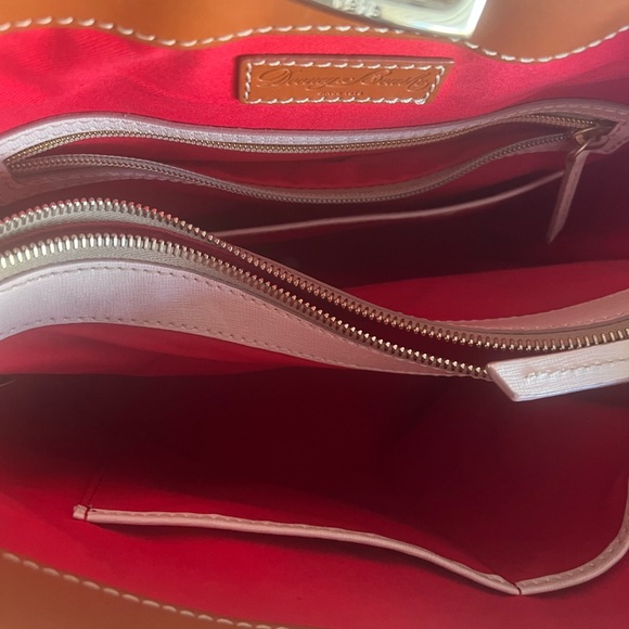 Dooney & Bourke Saffino Leather Bucket Bag with purse-let and key chain - Picture 9 of 14